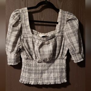 Universal Thread Gray & White Checkered Blouse Size M